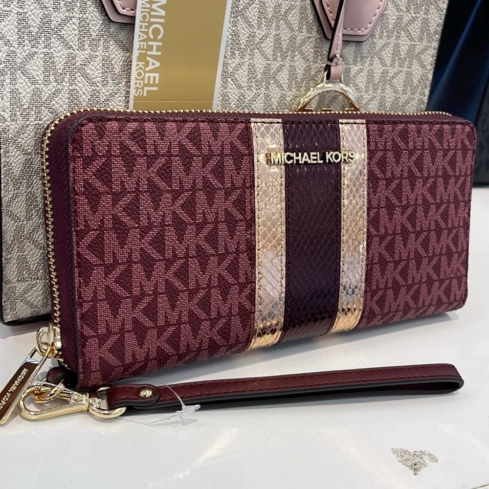 Michael Kors Jet Set Travel Large Signature Logo and Metallic Continental Wallet - Picture 5 of 16